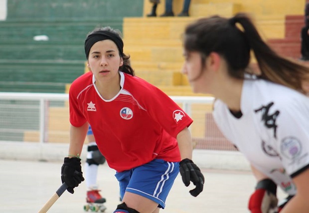Beatriz Gaete, una de las referentes del actual plantel de Las Marcianitas. (crédito foto: mundialdehockeypatiniquique2016.org)